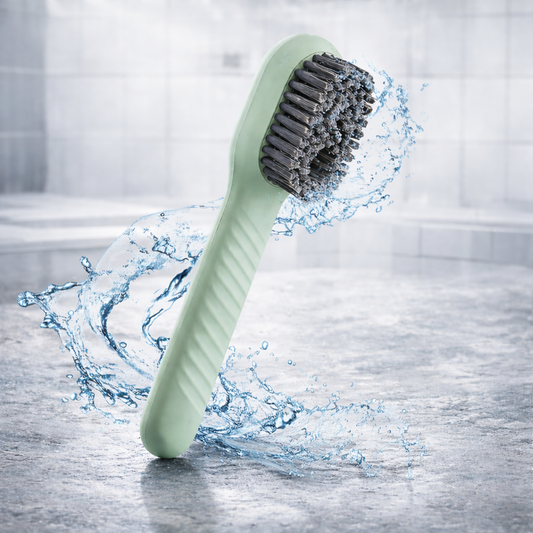 CEPILLO LIMPIADOR CON DISPENSADOR DE JABÓN